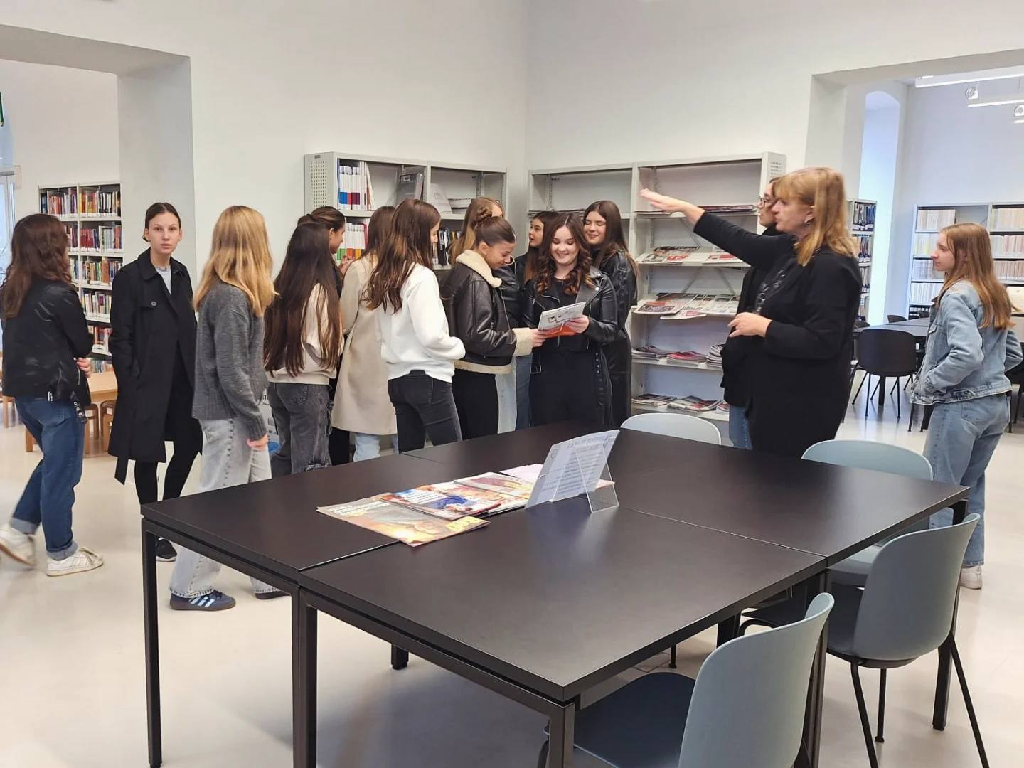 566219919_1397667149029125_5424464642202348821_n