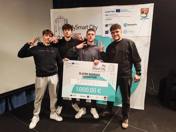 Osvojeno 1. mjesto na Hackathonu