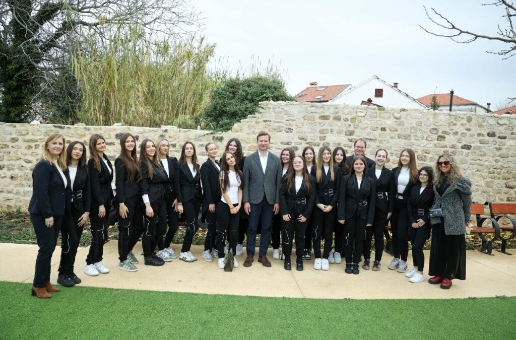 Svečana završnica školskog natječaja Zadarske županije povodom 1100. obljetnice Hrvatskog kraljevstva